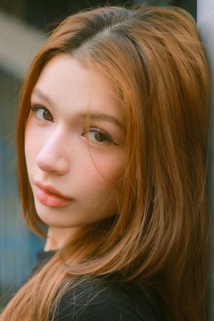 Veronica Vasfi