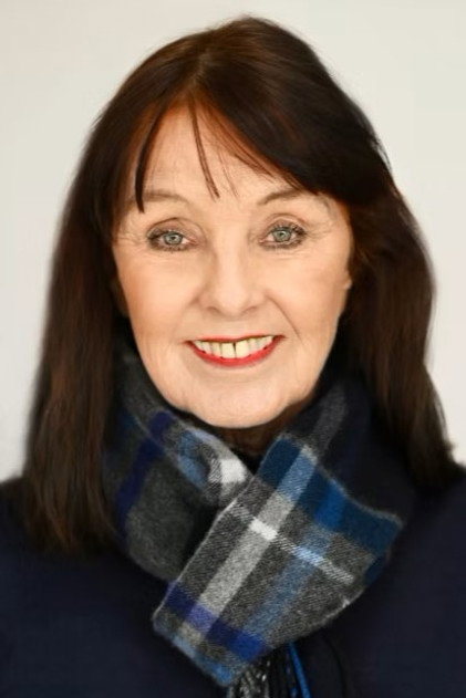 Elli Maclure