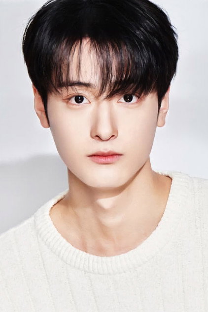 Lee Woo Jin