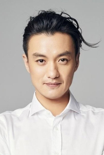 Zhou Yiwei